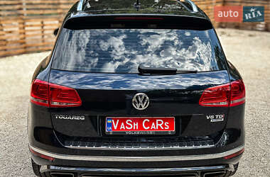 Внедорожник / Кроссовер Volkswagen Touareg 2016 в 