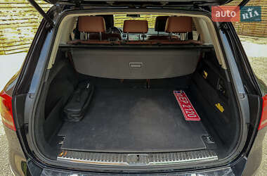 Внедорожник / Кроссовер Volkswagen Touareg 2016 в 