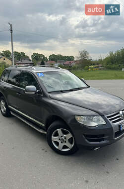 Внедорожник / Кроссовер Volkswagen Touareg 2008 в 
