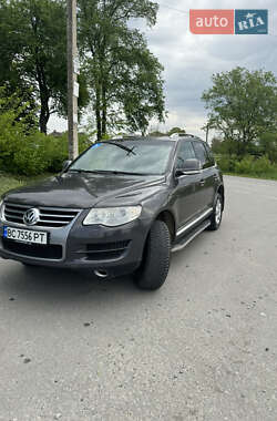 Внедорожник / Кроссовер Volkswagen Touareg 2008 в 