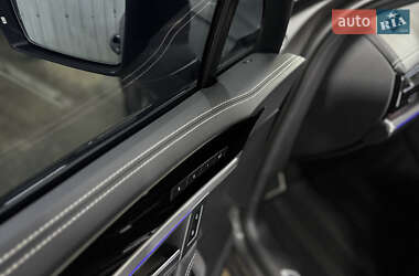 Внедорожник / Кроссовер Volkswagen Touareg 2023 в 