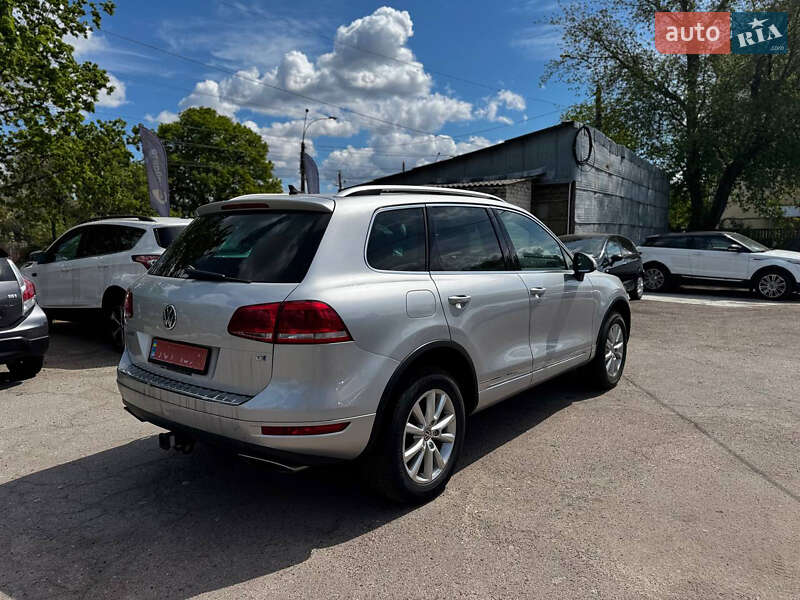 Внедорожник / Кроссовер Volkswagen Touareg 2013 в Чернигове фото 5 Внедорожник / Кроссовер Volkswagen Touareg 2013 в Чернигове
