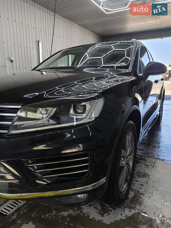 Volkswagen Touareg 2015