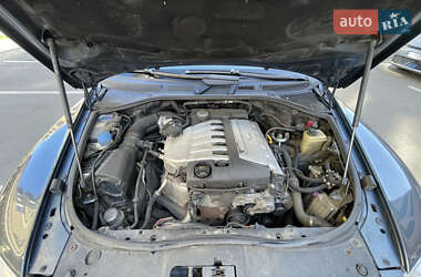 Позашляховик / Кросовер Volkswagen Touareg 2004 в 