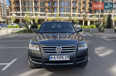 Позашляховик / Кросовер Volkswagen Touareg 2004 в 