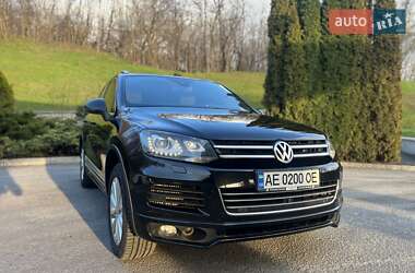 Внедорожник / Кроссовер Volkswagen Touareg 2014 в Полтаве