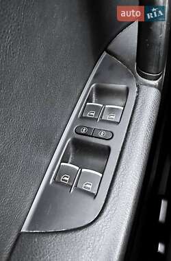 Внедорожник / Кроссовер Volkswagen Touareg 2011 в 