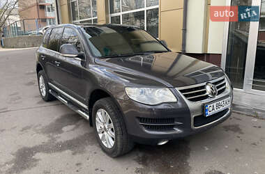 Внедорожник / Кроссовер Volkswagen Touareg 2007 в Умани