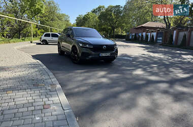 Внедорожник / Кроссовер Volkswagen Touareg 2022 в 