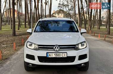 Внедорожник / Кроссовер Volkswagen Touareg 2014 в 