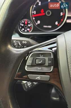 Внедорожник / Кроссовер Volkswagen Touareg 2014 в 