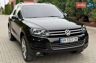 Позашляховик / Кросовер Volkswagen Touareg 2010 в 