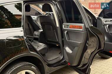 Позашляховик / Кросовер Volkswagen Touareg 2010 в 