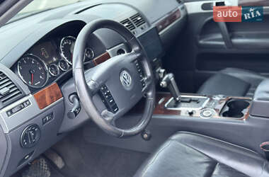 Внедорожник / Кроссовер Volkswagen Touareg 2008 в 
