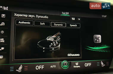 Внедорожник / Кроссовер Volkswagen Touareg 2019 в 