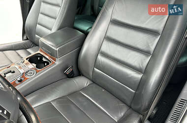 Позашляховик / Кросовер Volkswagen Touareg 2005 в 