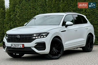 Позашляховик / Кросовер Volkswagen Touareg 2022 в 