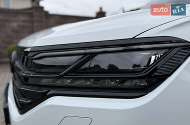 Позашляховик / Кросовер Volkswagen Touareg 2022 в 