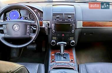 Позашляховик / Кросовер Volkswagen Touareg 2008 в 