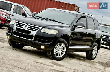 Внедорожник / Кроссовер Volkswagen Touareg 2008 в 