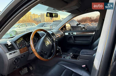 Внедорожник / Кроссовер Volkswagen Touareg 2008 в 