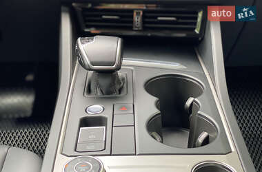 Позашляховик / Кросовер Volkswagen Touareg 2019 в 