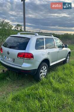 Внедорожник / Кроссовер Volkswagen Touareg 2006 в 