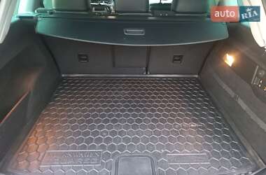 Внедорожник / Кроссовер Volkswagen Touareg 2011 в 