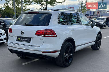 Позашляховик / Кросовер Volkswagen Touareg 2017 в 