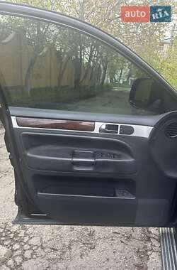 Позашляховик / Кросовер Volkswagen Touareg 2008 в 