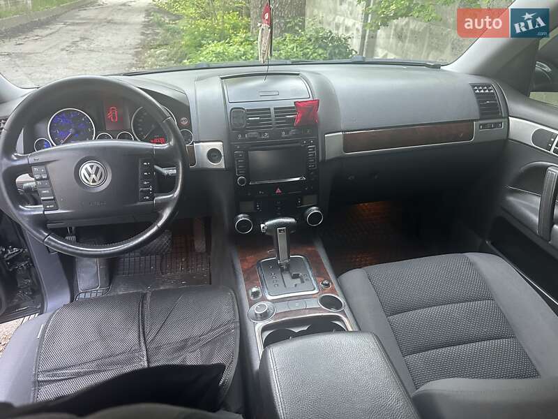 Позашляховик / Кросовер Volkswagen Touareg 2008 в Одесі