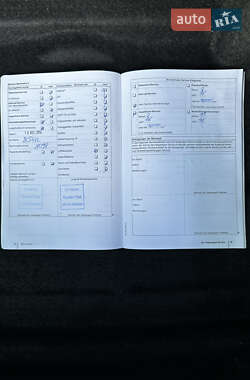 Внедорожник / Кроссовер Volkswagen Touareg 2011 в 