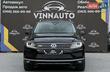 Внедорожник / Кроссовер Volkswagen Touareg 2015 в 