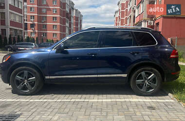 Позашляховик / Кросовер Volkswagen Touareg 2012 в Дніпрі