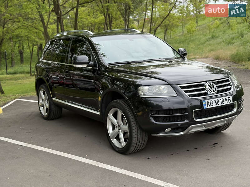 Внедорожник / Кроссовер Volkswagen Touareg 2006 в Киеве