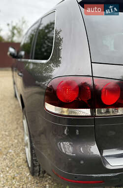 Внедорожник / Кроссовер Volkswagen Touareg 2008 в 