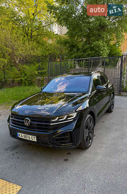 Внедорожник / Кроссовер Volkswagen Touareg 2024 в Киеве