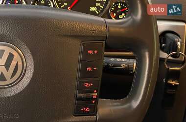 Внедорожник / Кроссовер Volkswagen Touareg 2008 в 