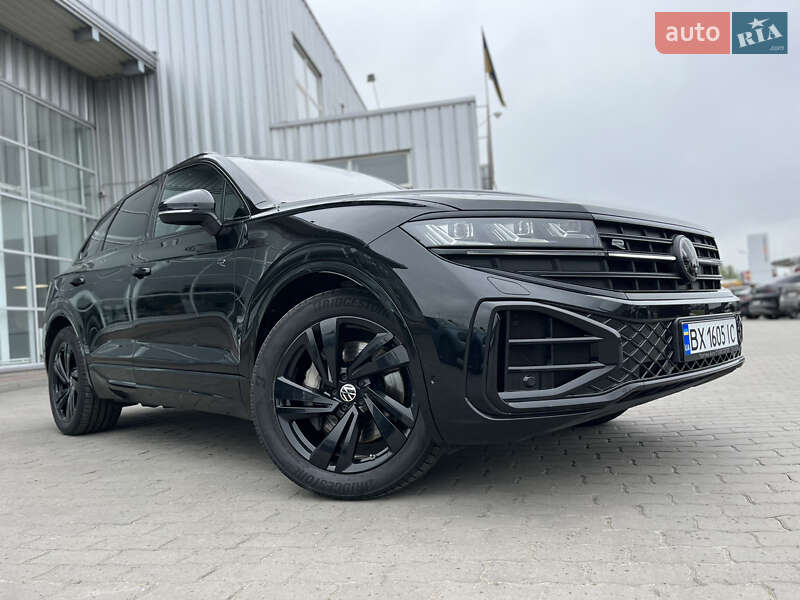 Позашляховик / Кросовер Volkswagen Touareg 2024 в Хмельницькому