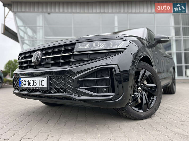 Позашляховик / Кросовер Volkswagen Touareg 2024 в Хмельницькому