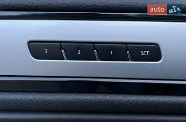 Внедорожник / Кроссовер Volkswagen Touareg 2015 в 