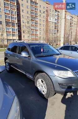 Позашляховик / Кросовер Volkswagen Touareg 2008 в 