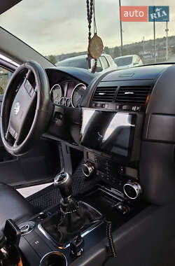 Внедорожник / Кроссовер Volkswagen Touareg 2008 в 