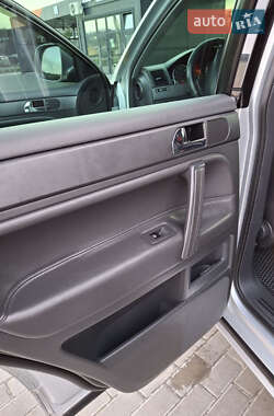 Внедорожник / Кроссовер Volkswagen Touareg 2008 в 