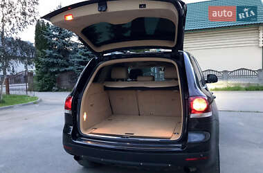 Внедорожник / Кроссовер Volkswagen Touareg 2007 в 