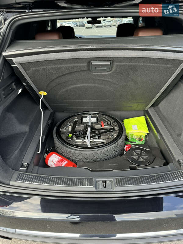 Внедорожник / Кроссовер Volkswagen Touareg 2019 в Полтаве фото 49 Внедорожник / Кроссовер Volkswagen Touareg 2019 в Полтаве