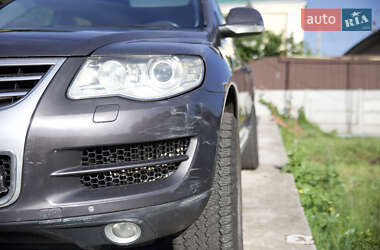 Внедорожник / Кроссовер Volkswagen Touareg 2008 в 