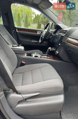 Позашляховик / Кросовер Volkswagen Touareg 2006 в 