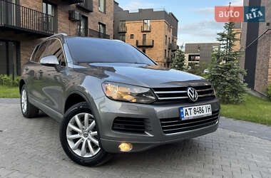 Внедорожник / Кроссовер Volkswagen Touareg 2012 в Ивано-Франковске