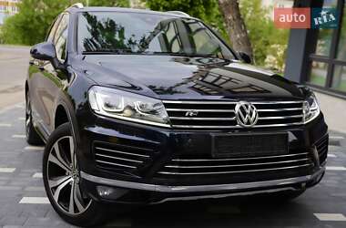 Позашляховик / Кросовер Volkswagen Touareg 2016 в Івано-Франківську